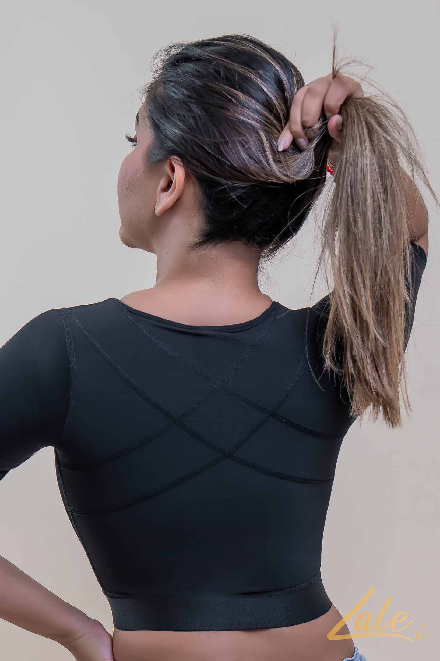 Arm Coverage Bra - Women's Basic Minimalist Design for Comfort and Support
