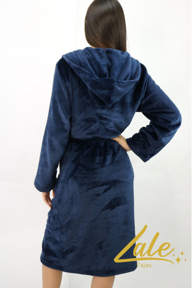Recovery Robe for Women with Long Sleeves, Elegant Design and Pockets for Medical Drains